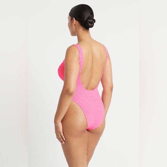 Bond-eye mara one piece, Pink Tiger, $175 - Picture 5 of 15
